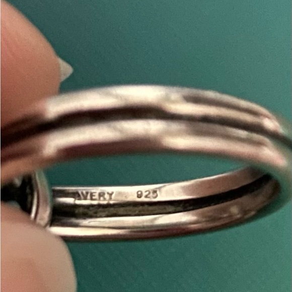 James Avery retired Lovers Knot Ring, Size 6.5 - Picture 7 of 10